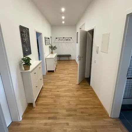 #attraktive Altbauwohnung Im Leipziger Zentrum 1 Og Links *