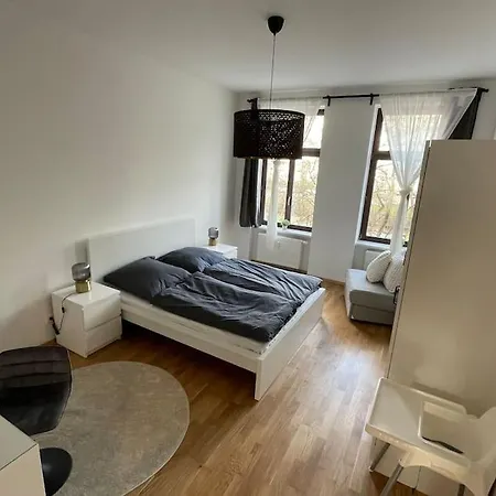 #attraktive Altbauwohnung Im Leipziger Zentrum 1 Og Links