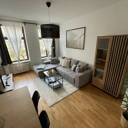 #attraktive Altbauwohnung Im Leipziger Zentrum 1 Og Links
